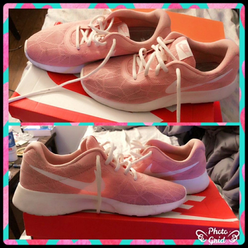 Women's Nike Tanjuns